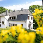 Karbach Mit Gartensauna Und Hot Tub, Eingezaeunter Garten, 4-10 Personen * Hirten