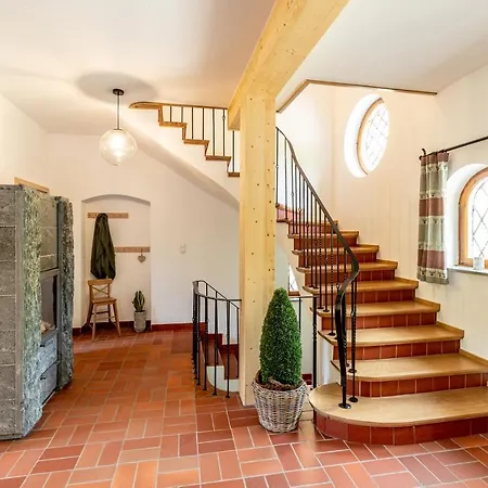 Karbach Komplett Oder Einzelne Wohneinheiten Inkl Sauna Bzw Waldhaeuschen Hébergement de vacances