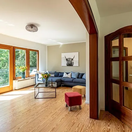 Dom wakacyjny Karbach Komplett Oder Einzelne Wohneinheiten Inkl Sauna Bzw Waldhaeuschen Hirten