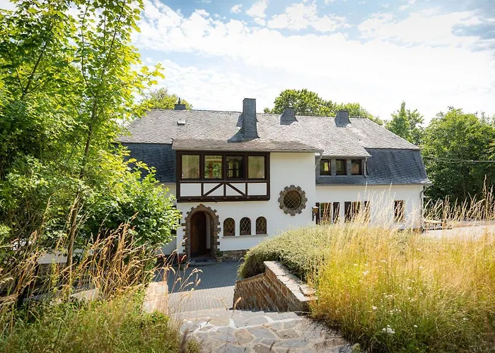 Karbach Komplett Oder Einzelne Wohneinheiten Inkl Sauna Bzw Waldhaeuschen * Hirten