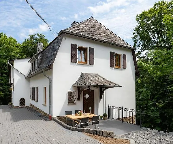 Karbach Komplett Oder Einzelne Wohneinheiten Inkl Sauna Bzw Waldhaeuschen Vakantiehuis *