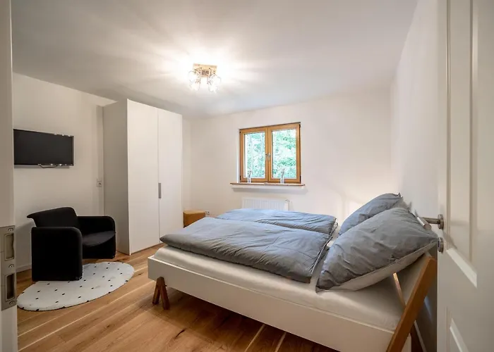 Karbach Komplett Oder Einzelne Wohneinheiten Inkl Sauna Bzw Waldhaeuschen *